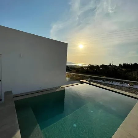 Prázdninový dům Small 4 Two *