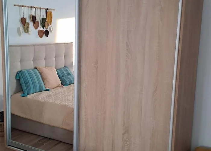 Small 4 Two Holiday home *