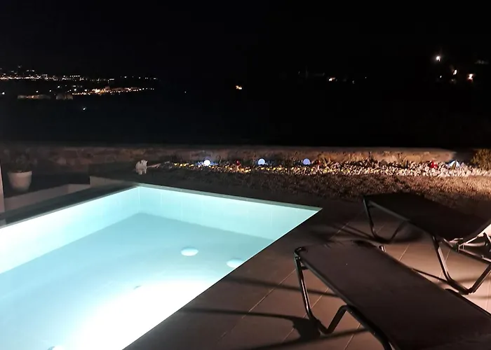 Small 4 Two Holiday home Moni Christou Dasous